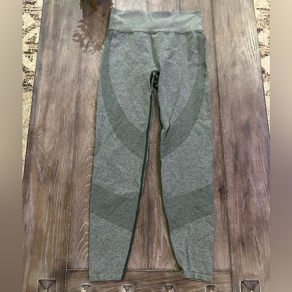 PINK Victoria's Secret Green Leggings